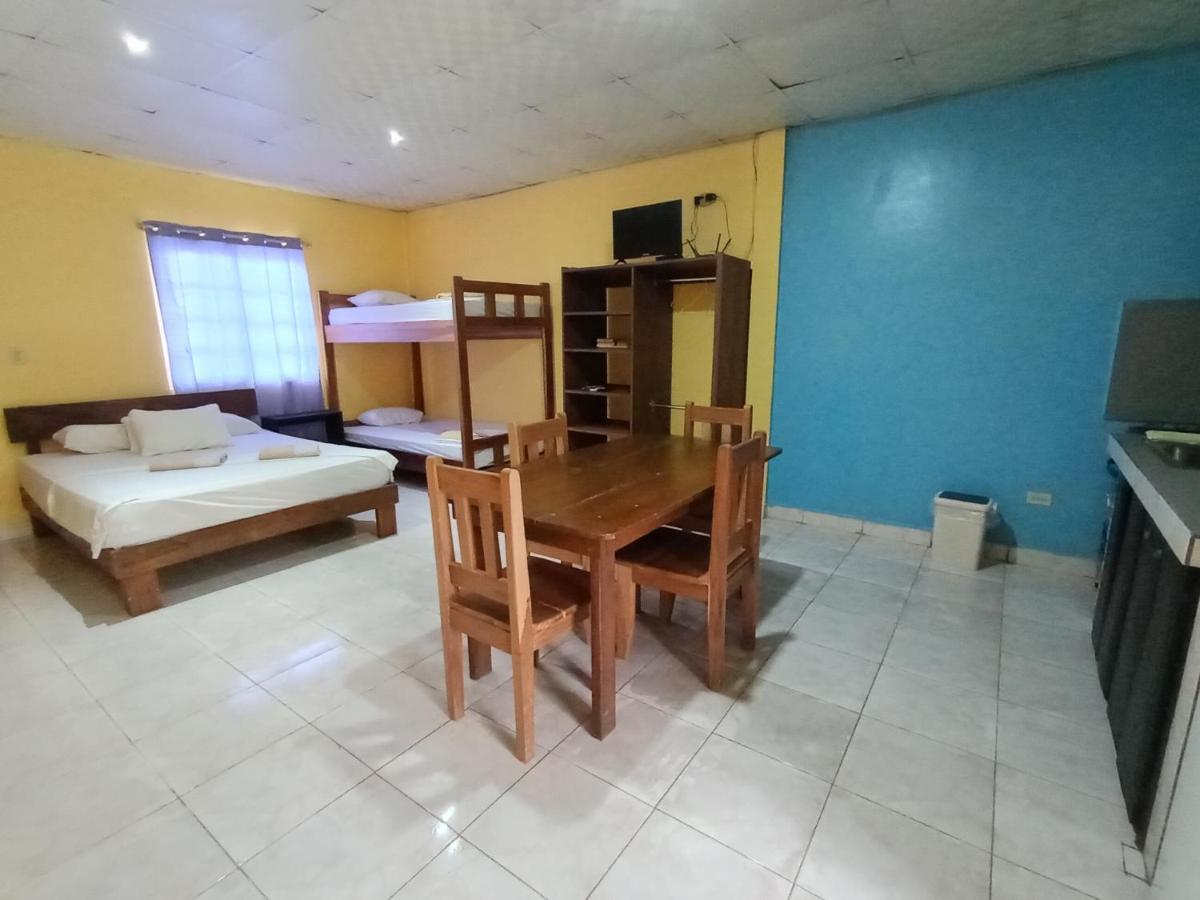 Sun Havens Apartments & Suites Bocas Town Kültér fotó