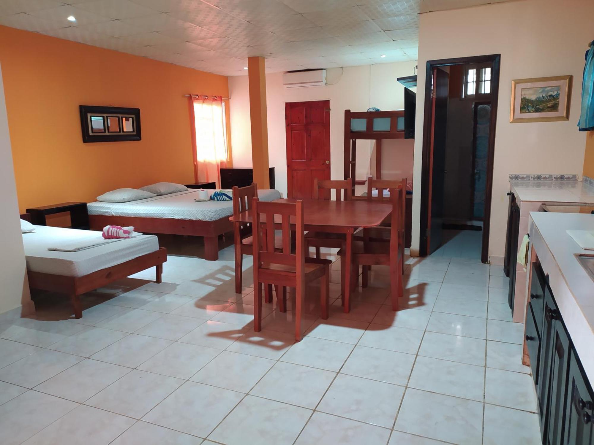 Sun Havens Apartments & Suites Bocas Town Kültér fotó
