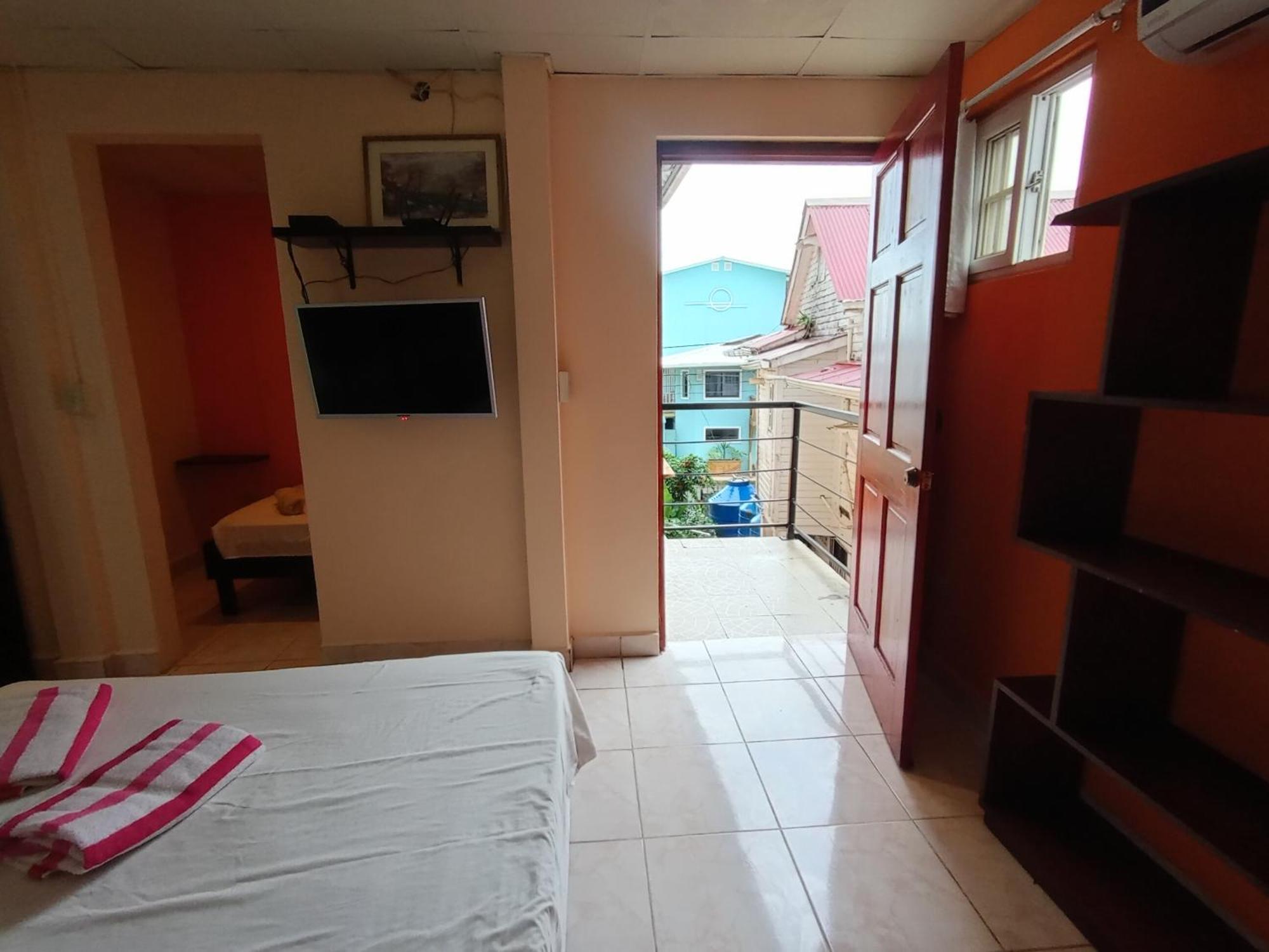 Sun Havens Apartments & Suites Bocas Town Kültér fotó
